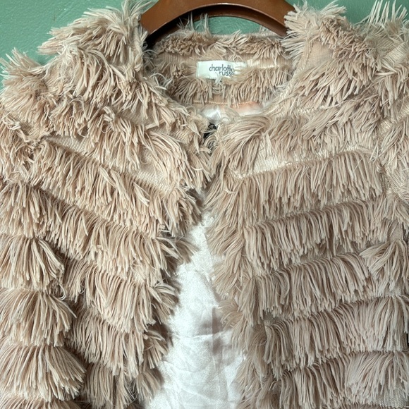 Women’s Sz M pink faux fur one clasp closure light casual rare jacket top - Picture 3 of 8
